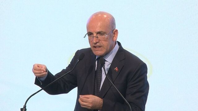 Bakan Şimşek, İslami Finans Zirvesi için Londra'da