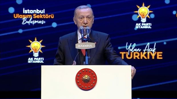 Cumhurbaşkanı Erdoğan: Vergileri düşürerek insanımızı rahatlatacağız
