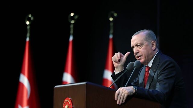 Cumhurbaşkanı Erdoğan: KOBİ'lere çalışan başına verdiğimiz desteği 2026'da 3.500 liraya yükseltiyoruz
