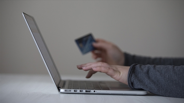 E-ticarette iadeler için kargo düzenlemesi