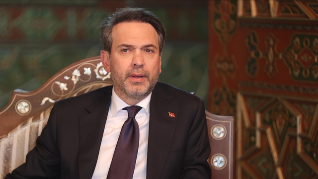 Bakan Bayraktar: Suriye'ye elektrik ihracatını 3 katına çıkaracağız