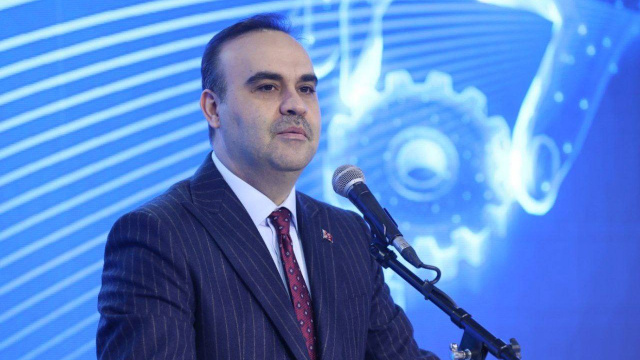 Bakan Kacır: 13 ilde 59 bin hektarlık 16 yeni sanayi yatırım alanı oluşturduk