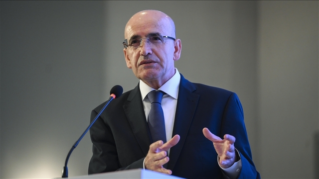 Bakan Şimşek: İhracatçıları desteklemeyi sürdüreceğiz